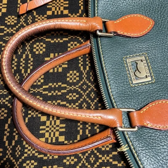 Dooney & Bourke Bag - Gorgeous Green/Tan - Picture 9 of 11